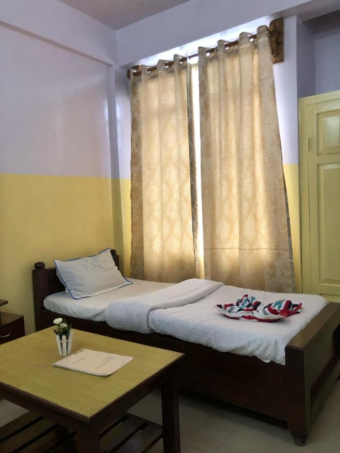 Jn Hotel Kohima エクステリア 写真